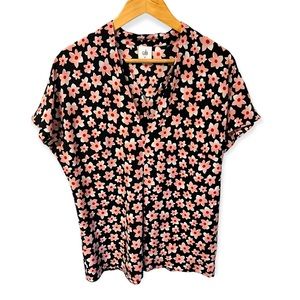 Cabi #5347 Harmony Floral. Adorable print pleated tunic #M44
